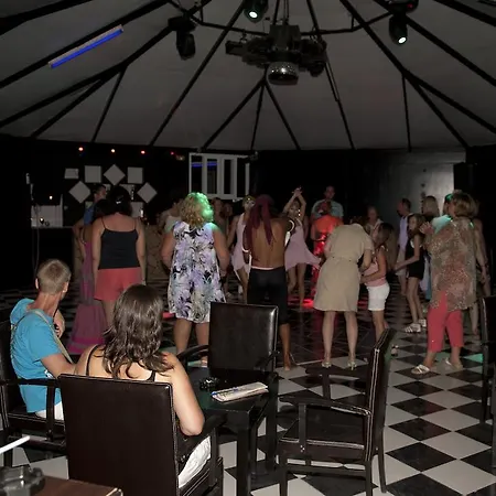 Club Serena 3* ألانيا